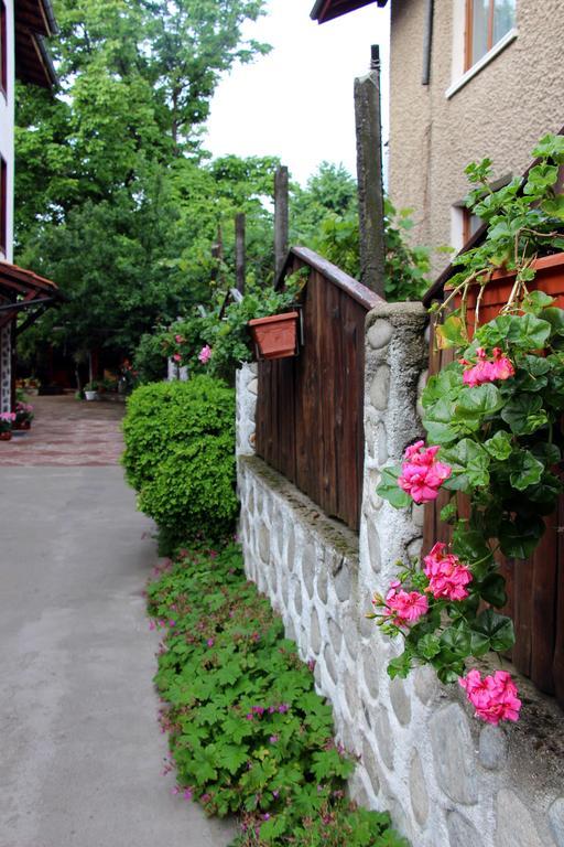 Guest House Sevda Bansko Esterno foto